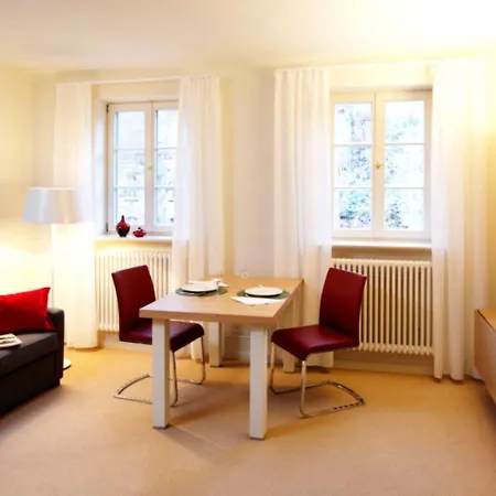 Ξενοδοχείο με διαμερίσματα Trautz