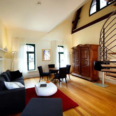 Ξενοδοχείο με διαμερίσματα Trautz Πφορτζχάιμ