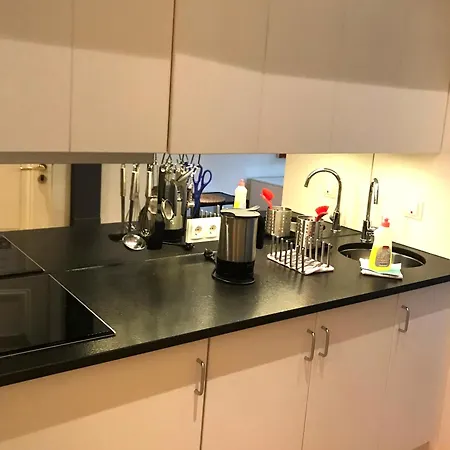 Trautz *